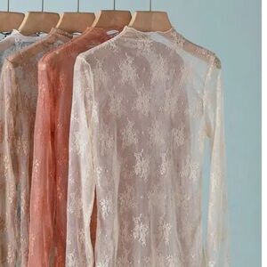 Eesome Delicate Lace Blouse - Cream